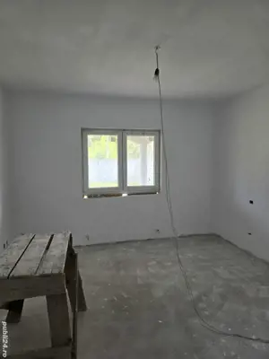 Casă de vânzare Roznov  Slobozia  - imagine 4