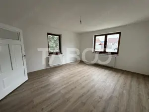 Casa individuala de vanzare cu teren de 1397 mp Cristian Sibiu