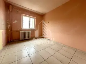 Apartament cu 2 camere in zona Sagului