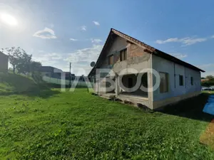 Casa 5 camere 197mp utili situata la 27km de Fagaras si 65km de Brasov - imagine 5