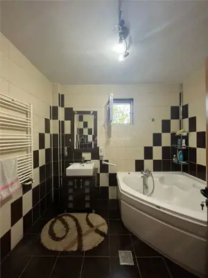 Vila Vanatori teren 2000 mp constructie 360mp - imagine 12