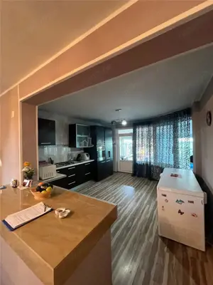 Vila Vanatori teren 2000 mp constructie 360mp - imagine 6