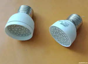 2 becuri LED funcționale, fasung normal clasic 