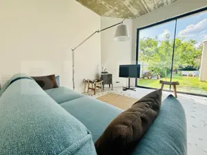 Casă Individuală Nouă, Construită din Beton Monolitic – Zona Lunei