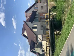 Vând Apartamente în Vilă EFTIN