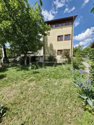 VILĂ CU 7 CAMERE DE VÂNZARE ÎN ZONA NICOLAE GRIGORESCU LA PREȚUL DE 390.000 €