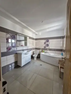 VILĂ CU 7 CAMERE DE VÂNZARE ÎN ZONA NICOLAE GRIGORESCU LA PREȚUL DE 390.000 € - imagine 15