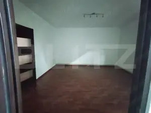 Spatiu de birouri, zona centrala - imagine 2