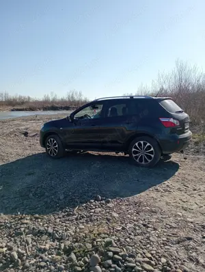 Vând Nissan Qashqai J 10