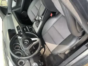 Mercedes c 220 face lift 170CP - imagine 6  Mercedes c 220 face lift 170CP - imagine 6