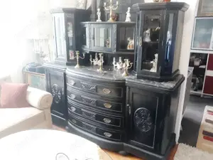 Vitrina Veche Aproximativ 150 Ani