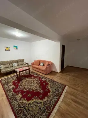 Apartament de inchiriat 2 camere decomandat, 67 m , Floresti