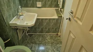 Vand apartament cu 2 camere in Deva, zona Sala Sporturilor in P-uri, etaj 3, mobilat, utilat - imagine 10