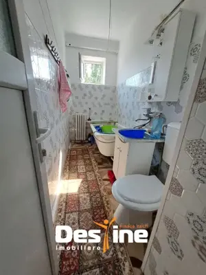 Mircea Cel Batran, Apartament 2 camere, NEDECOMANDAT, 70.000 EURO - imagine 4