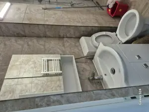 Inchiriez garsoniera