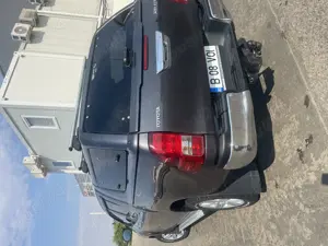 Vand Toyota Hylux impecabil 2,4 Diesel  Proprietar - imagine 2