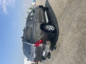 Vand Toyota Hylux impecabil 2,4 Diesel  Proprietar - imagine 4