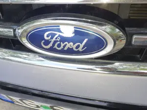 Stema de capota pentru Ford Mondeo - imagine 3