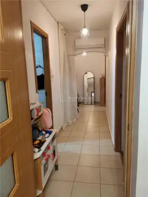 Teiul Doamnei, apartament 2 camere decom parter bloc 1982 - imagine 7