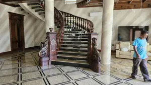 Angajăm maestru tâmplar