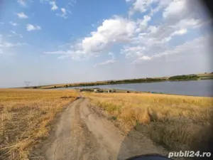 Teren intravilan cu iesire la lac - imagine 2