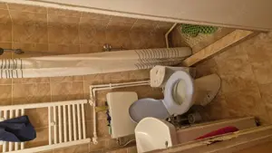 Vand apartament 2 camere  - imagine 2