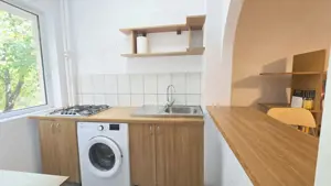 Iesi din bloc sari in metrou Dristor 2!