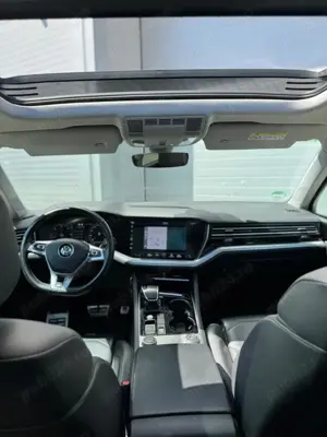 Vand vw Touareg 286cai putere model full  - imagine 7