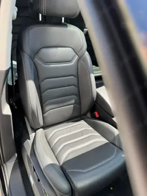 Vand vw Touareg 286cai putere model full  - imagine 11