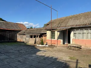 Casa de vanzare in comuna Lechinta