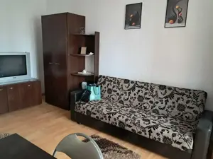 Închiriez garsonieră confort 1