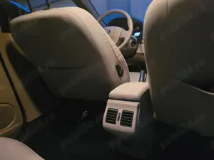 Renault-Fluence, 2010, al doilea proprietar, 138600 km, motor 1,6, benzina,stare f.f. buna, 3300 EUR - imagine 9