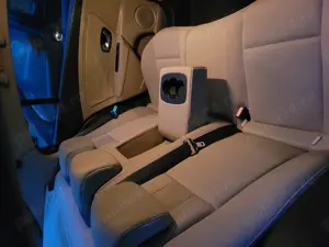 Renault-Fluence, 2010, al doilea proprietar, 138600 km, motor 1,6, benzina,stare f.f. buna, 3300 EUR - imagine 6