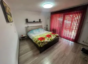 Casa ideala pentru familie – 3 camere, terasa, teren generos 554 mp, zona centrala