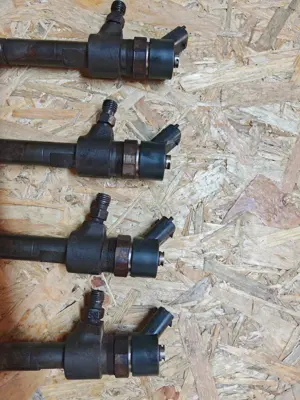 Injectoare Opel Zafira B 1.9 cdti 101 cai/120 cai