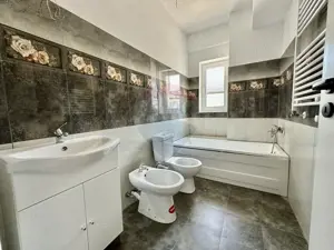 Apartament cu 2 camere Comisia Centrala - imagine 2 Apartament cu 2 camere Comisia Centrala - imagine 2