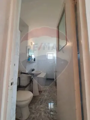 Apartament cu 3 camere de vânzare în zona Vitrometan - imagine 8