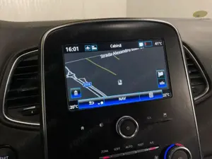 Renault Scenic - imagine 13