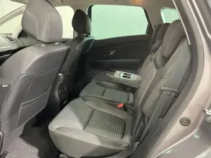 Renault Scenic - imagine 11