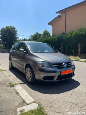 Vw Golf 5 Plus (2005) 1.9 Tdi Bkc - imagine 2