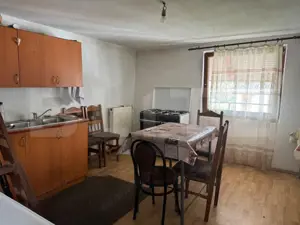 Oportunitate!! Cladire cu destinatie multipla , centru Radauti! Pret negociabil! - imagine 4