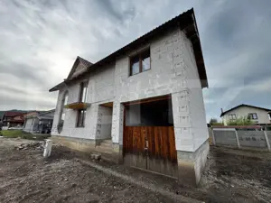 Casă la roșu YTong, de vanzare, cu 4 camere si garaj, zona Micesti - imagine 3