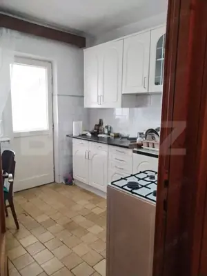 Apartament cu 4 camere, etaj intermediar, 95 mp, ULTRACENTRAL - imagine 10 Apartament cu 4 camere, etaj intermediar, 95 mp, ULTRACENTRAL - imagine 10