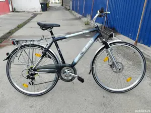 Vând bicicleta din aluminiu pentru bărbați 