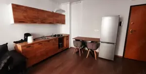 Inchiriez apartament 