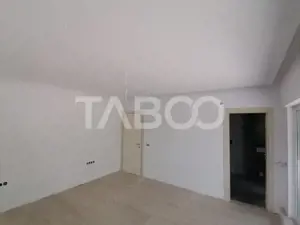 Casa individuala in natura terasa mare si piscina interioara Cisnadie - imagine 12