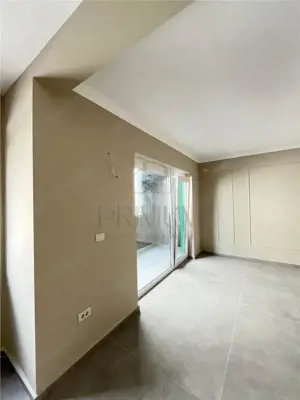 Braytim - 2 Camere - Toate etajele - Parter cu curte - Loc de parcare - Locatie excelenta - T.V.A in - imagine 3