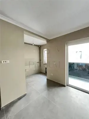 Braytim - 2 Camere - Toate etajele - Parter cu curte - Loc de parcare - Locatie excelenta - T.V.A in