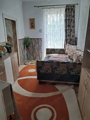 Vând casă sau schimb cu apartament - imagine 10 Vând casă sau schimb cu apartament - imagine 10