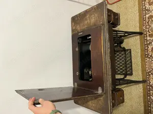 Mașină de cusut vintage UNION cu masă lemn   funcțională   500 lei - imagine 4